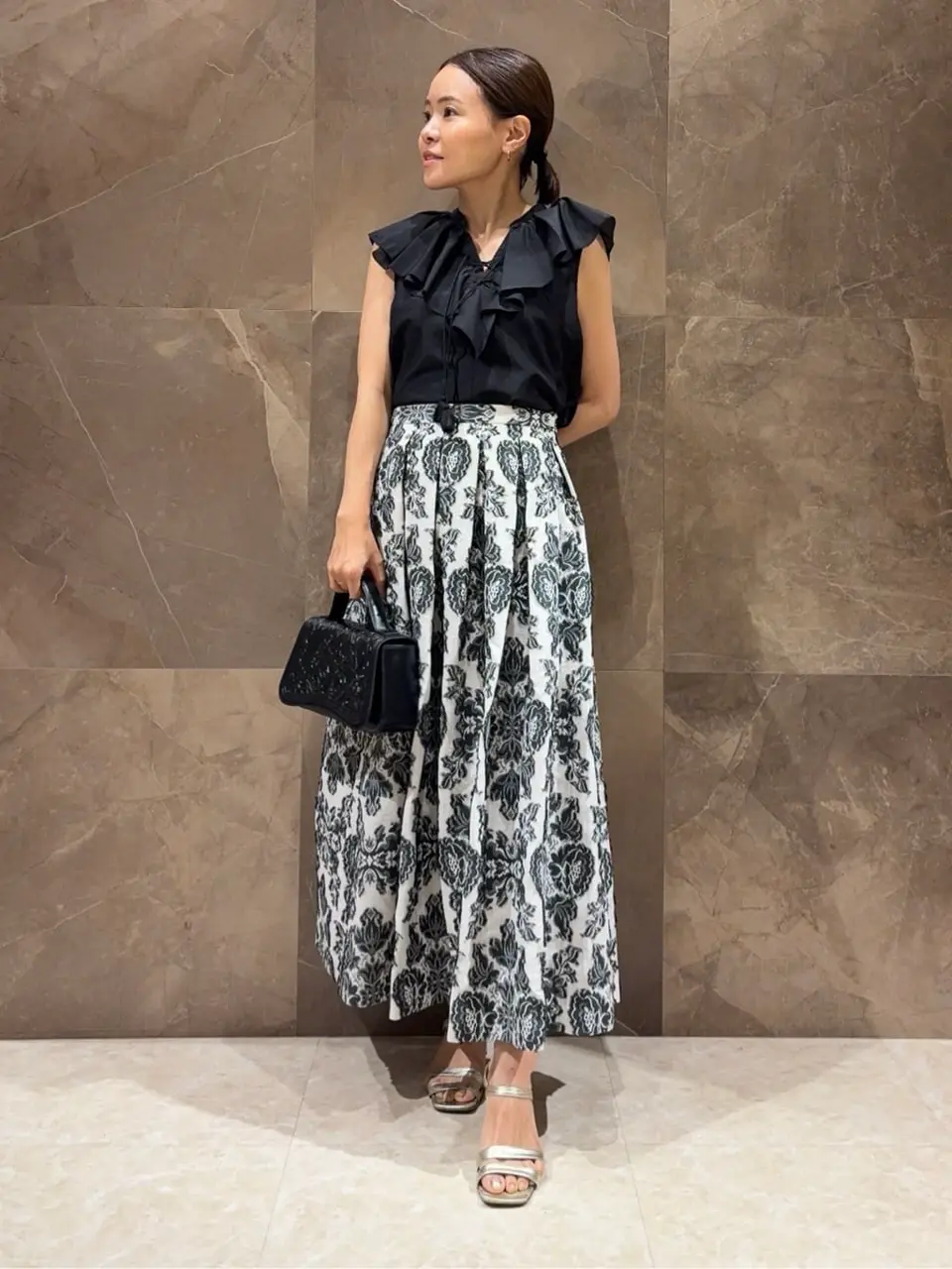 GRACE CONTINENTAL 穐山　香織 コーディネート画像