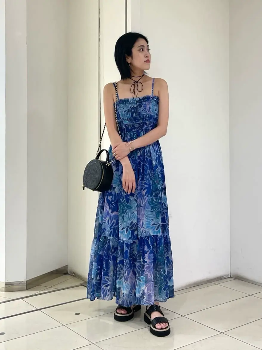 GRACE CONTINENTAL yoshi コーディネート画像