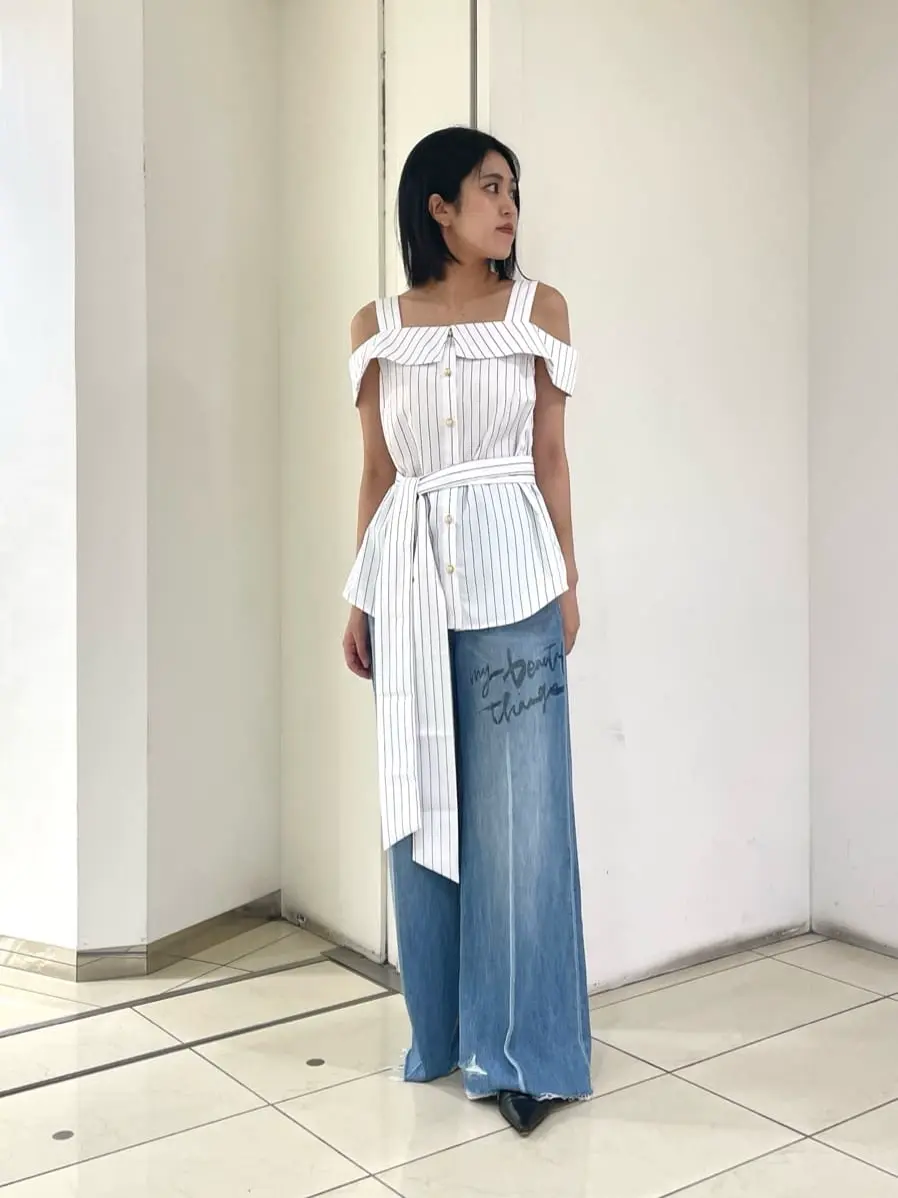 GRACE CONTINENTAL yoshi コーディネート画像