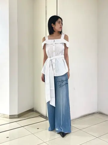 GRACE CONTINENTAL yoshi コーディネート画像