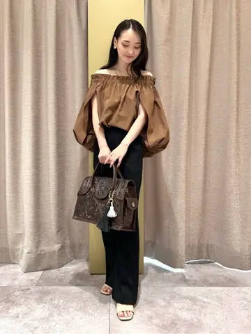 GRACE CONTINENTAL Nakatsu.m コーディネート画像