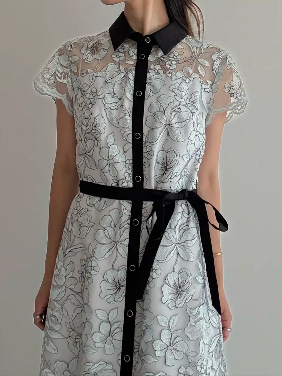 GRACE CONTINENTAL FUKUSHIMA YURIE コーディネート画像