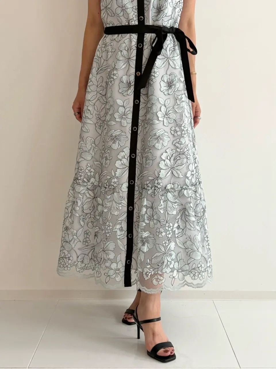 GRACE CONTINENTAL FUKUSHIMA YURIE コーディネート画像