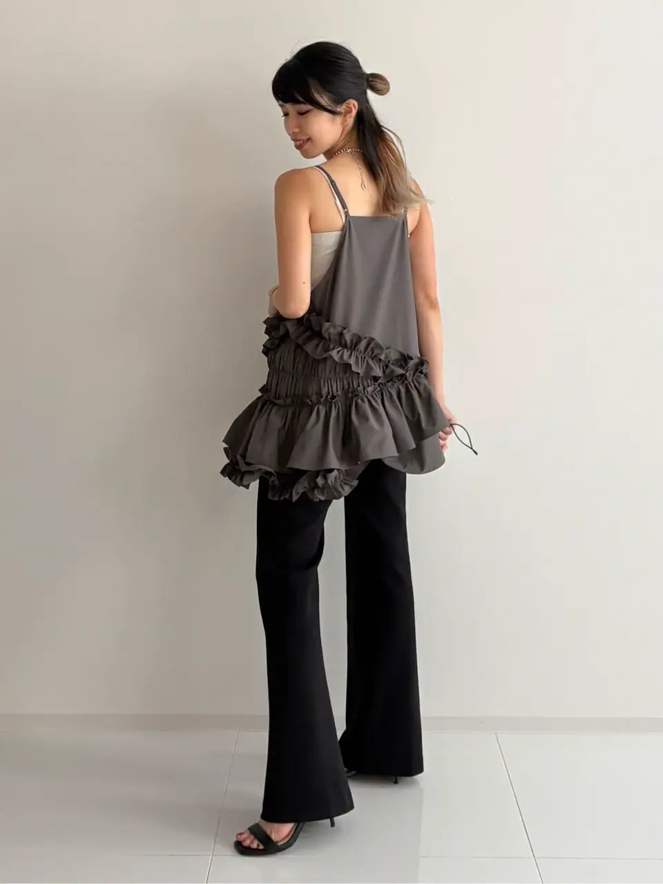 GRACE CONTINENTAL FUKUSHIMA YURIE コーディネート画像