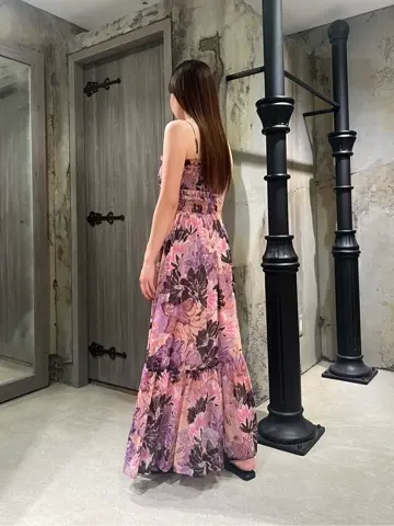 GRACE CONTINENTAL 赤坂 梨来 コーディネート画像