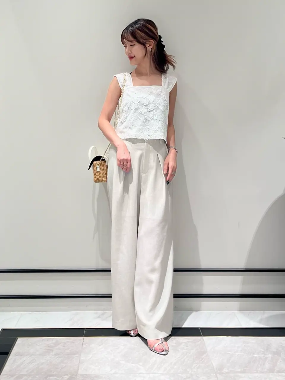 GRACE CONTINENTAL A.Kameyama コーディネート画像