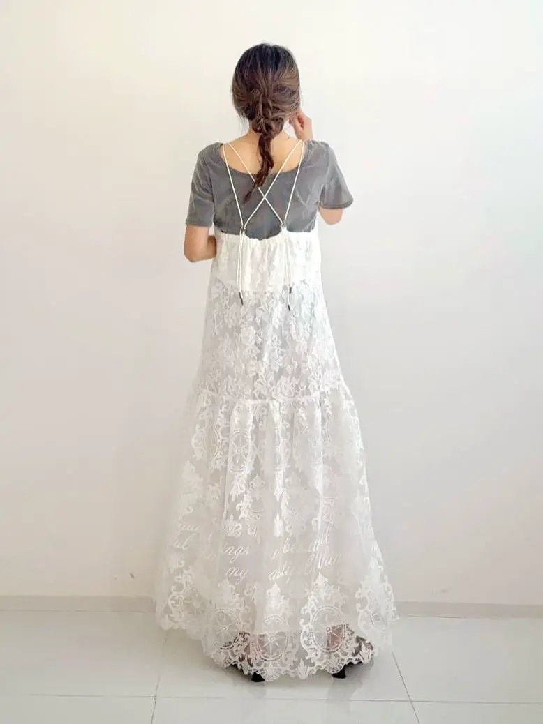 GRACE CONTINENTAL yukimi yonee コーディネート画像