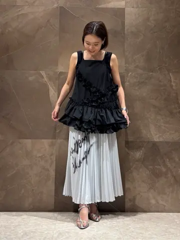 GRACE CONTINENTAL 穐山　香織 コーディネート画像