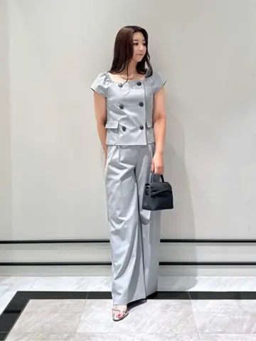 GRACE CONTINENTAL MOMOKO コーディネート画像