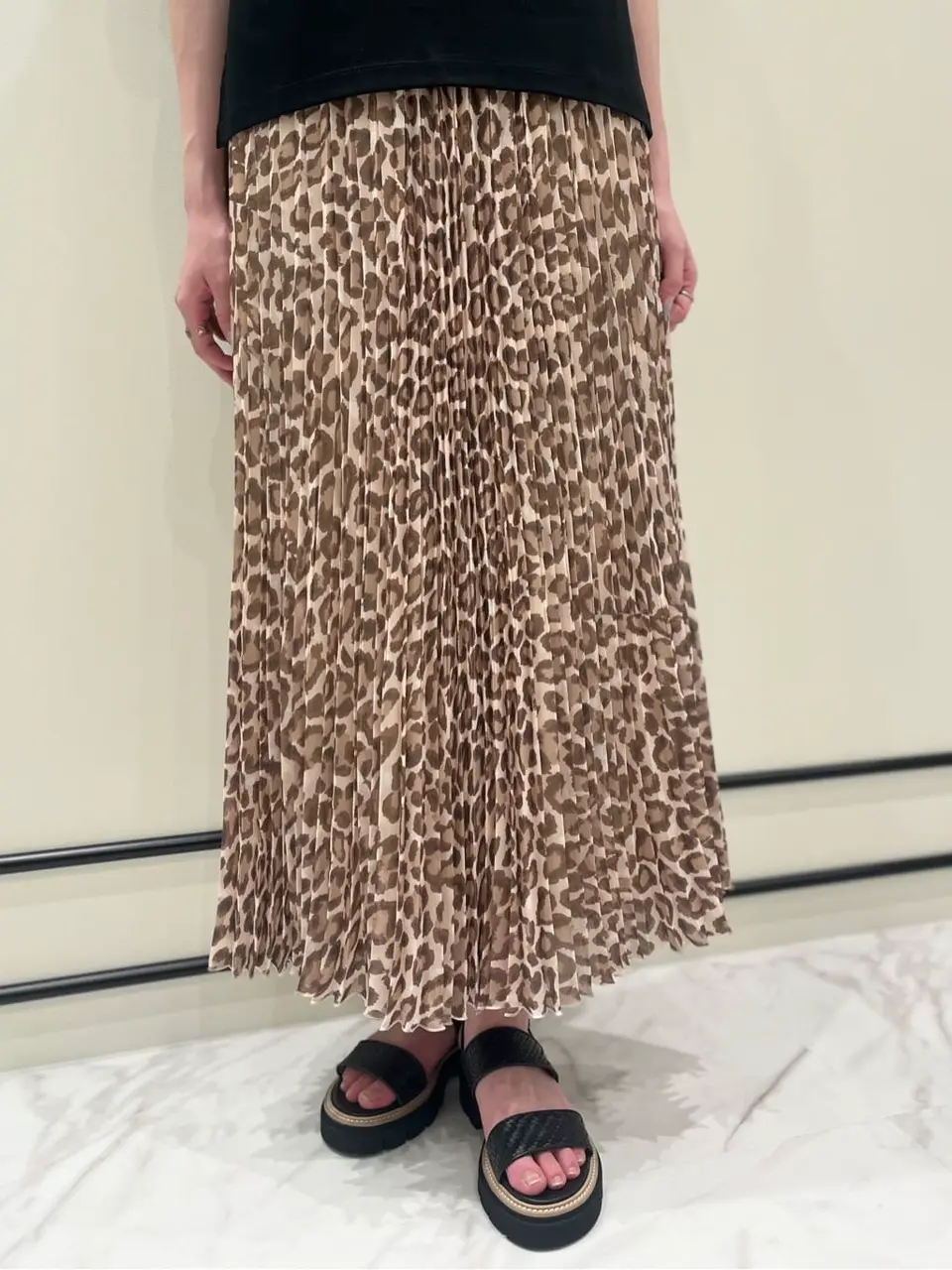 GRACE CONTINENTAL Hotei コーディネート画像