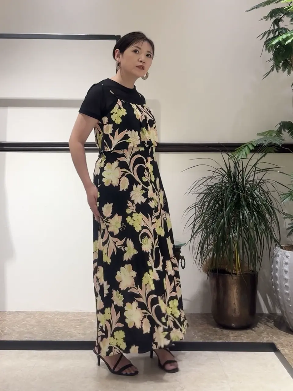 GRACE CONTINENTAL N.YURI コーディネート画像