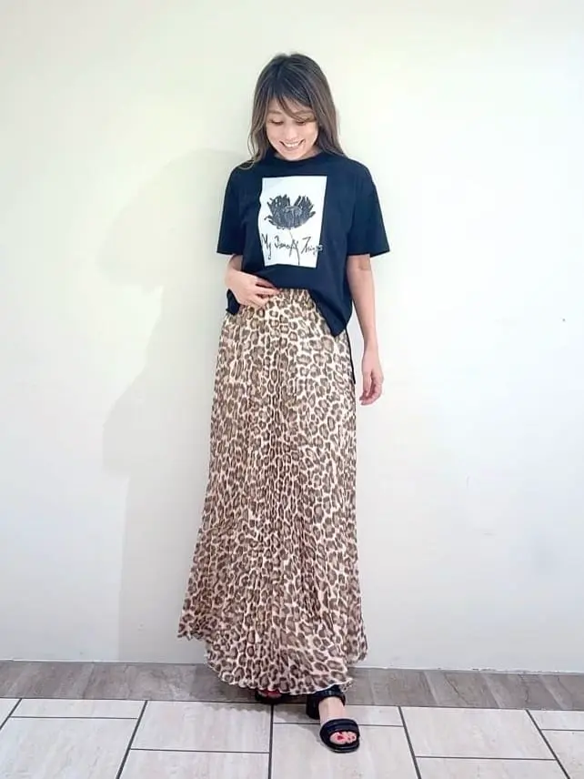 GRACE CONTINENTAL yukimi yonee コーディネート画像