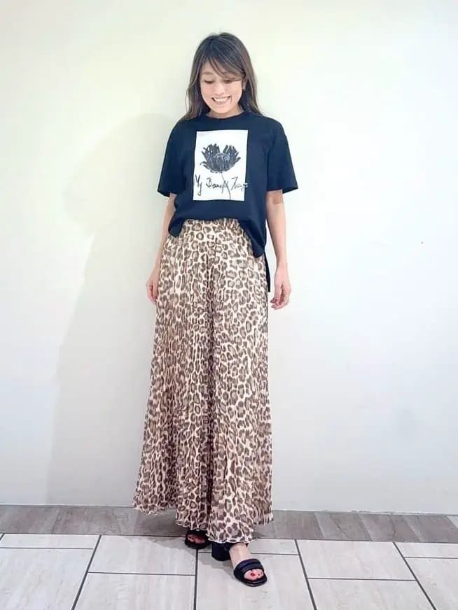 GRACE CONTINENTAL yukimi yonee コーディネート画像