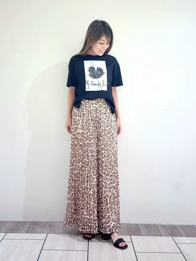 GRACE CONTINENTAL yukimi yonee コーディネート画像