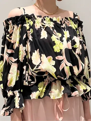 GRACE CONTINENTAL CHISAKO.S コーディネート画像