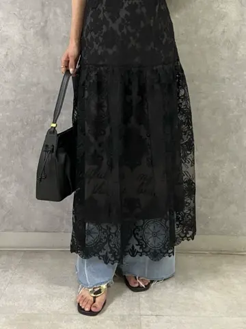 GRACE CONTINENTAL 亀田 未希 コーディネート画像