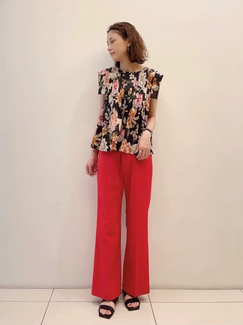 GRACE CONTINENTAL 亀田 未希 コーディネート画像