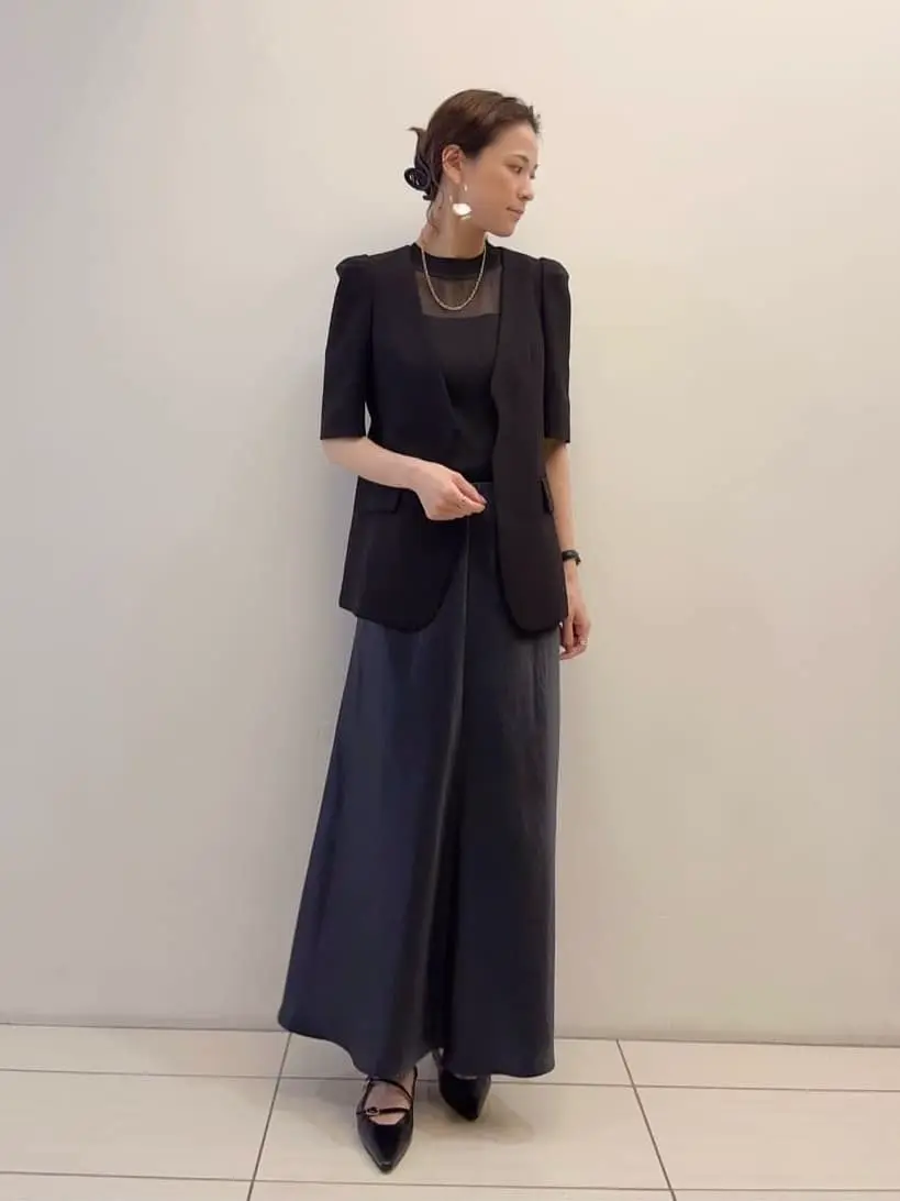 GRACE CONTINENTAL 亀田 未希 コーディネート画像