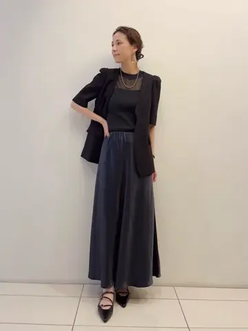 GRACE CONTINENTAL 亀田 未希 コーディネート画像