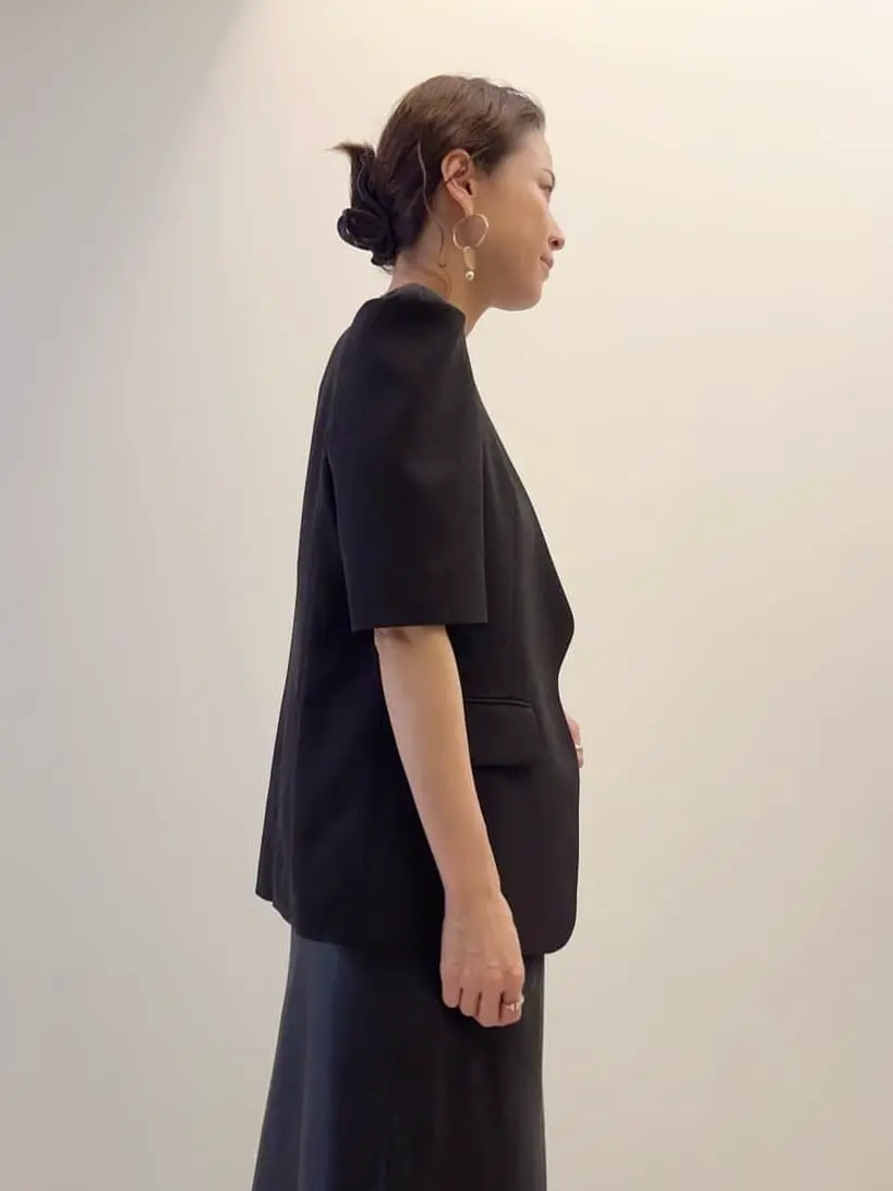 GRACE CONTINENTAL 亀田 未希 コーディネート画像