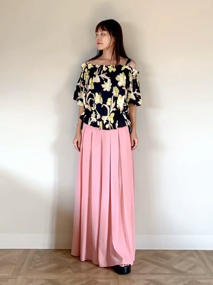 GRACE CONTINENTAL 古川温子 コーディネート画像