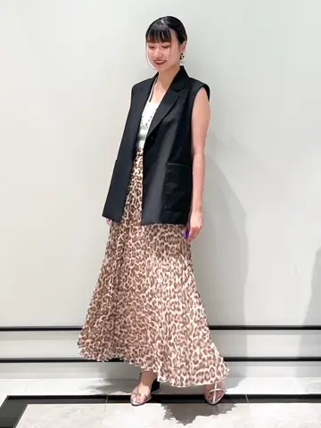 GRACE CONTINENTAL CHISAKO.S コーディネート画像