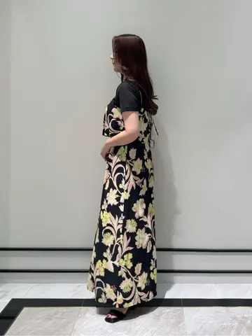 GRACE CONTINENTAL MOMOKO コーディネート画像