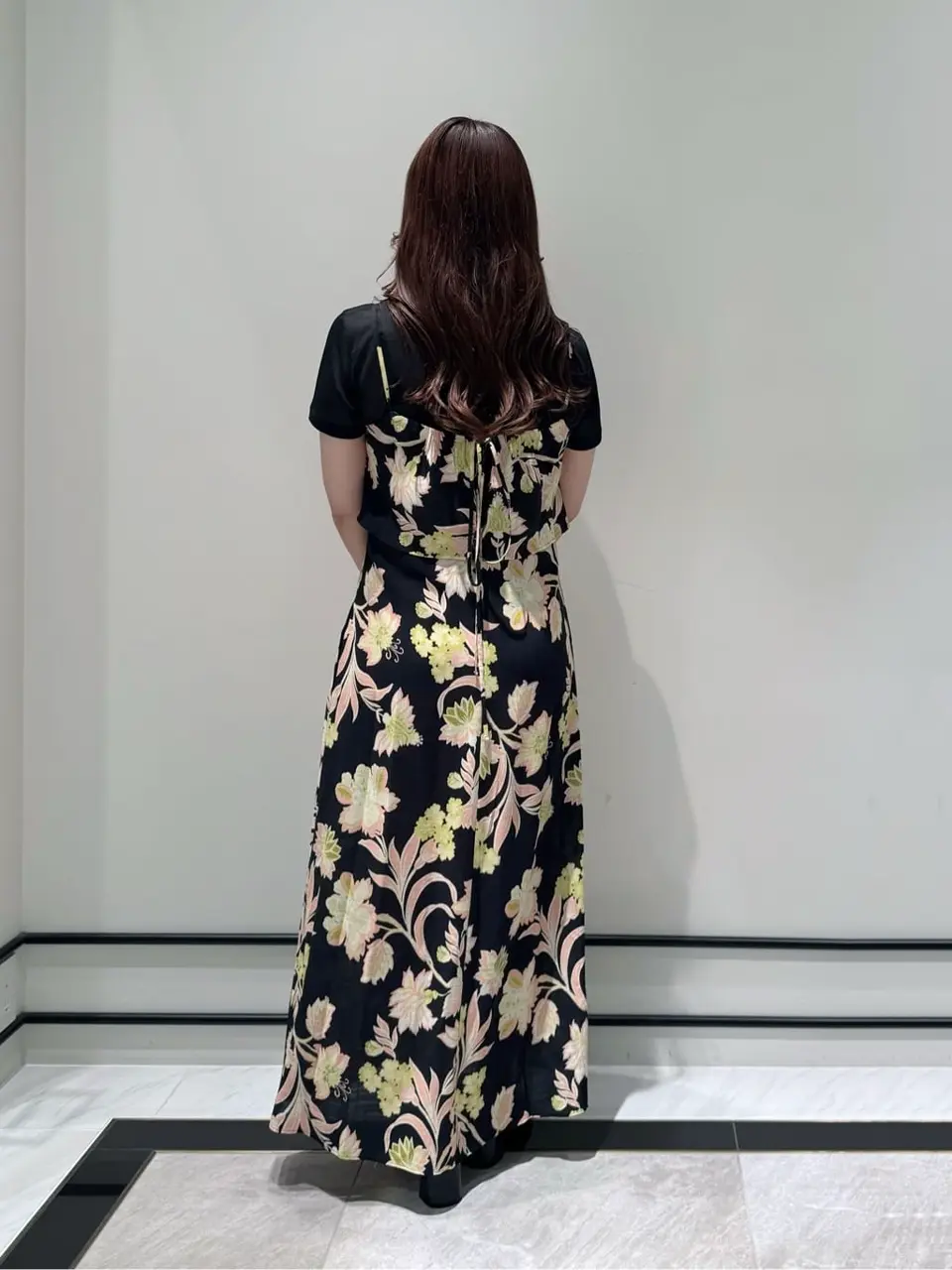 GRACE CONTINENTAL MOMOKO コーディネート画像