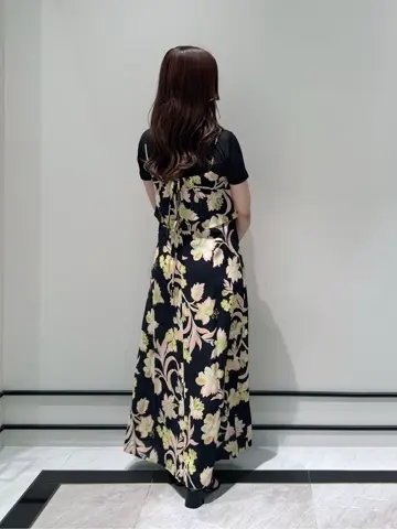 GRACE CONTINENTAL MOMOKO コーディネート画像