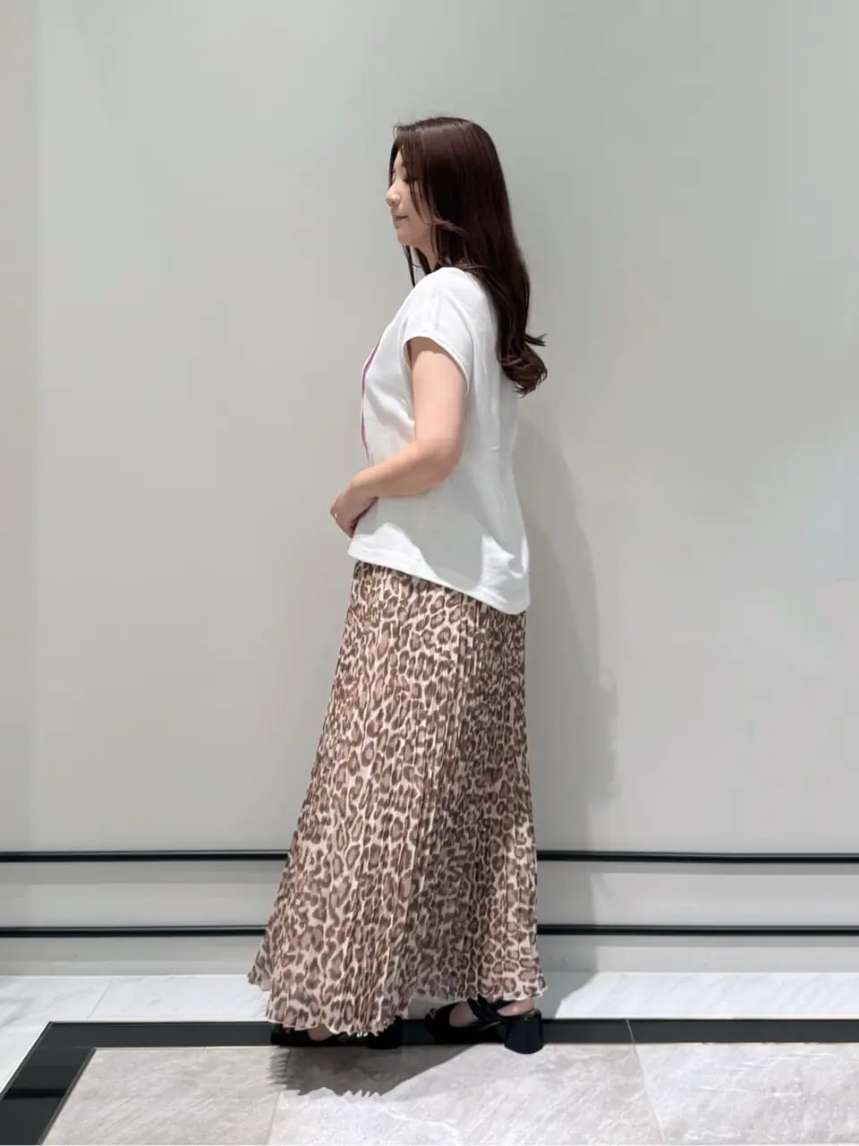 GRACE CONTINENTAL MOMOKO コーディネート画像