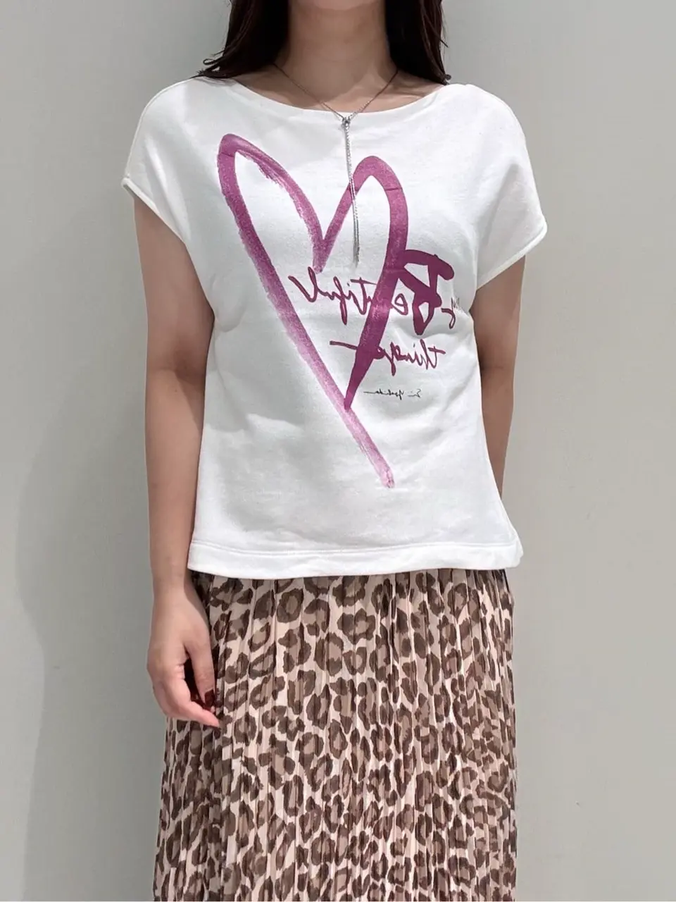 GRACE CONTINENTAL MOMOKO コーディネート画像