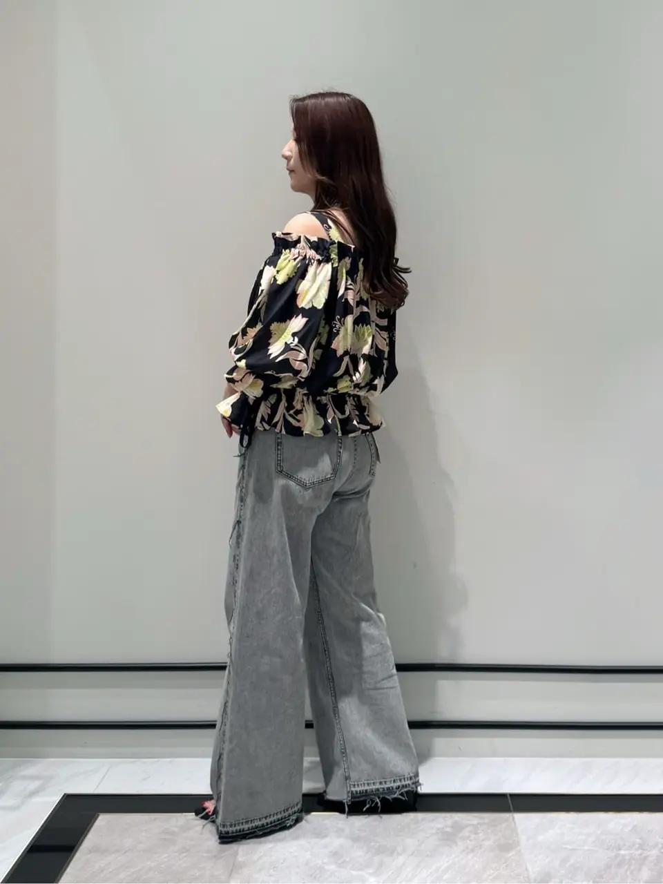 GRACE CONTINENTAL MOMOKO コーディネート画像