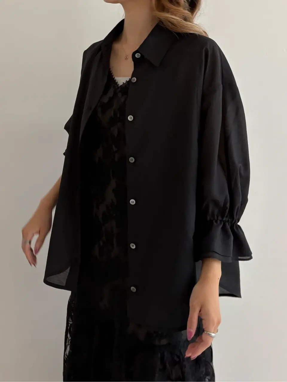 GRACE CONTINENTAL FUKUSHIMA YURIE コーディネート画像