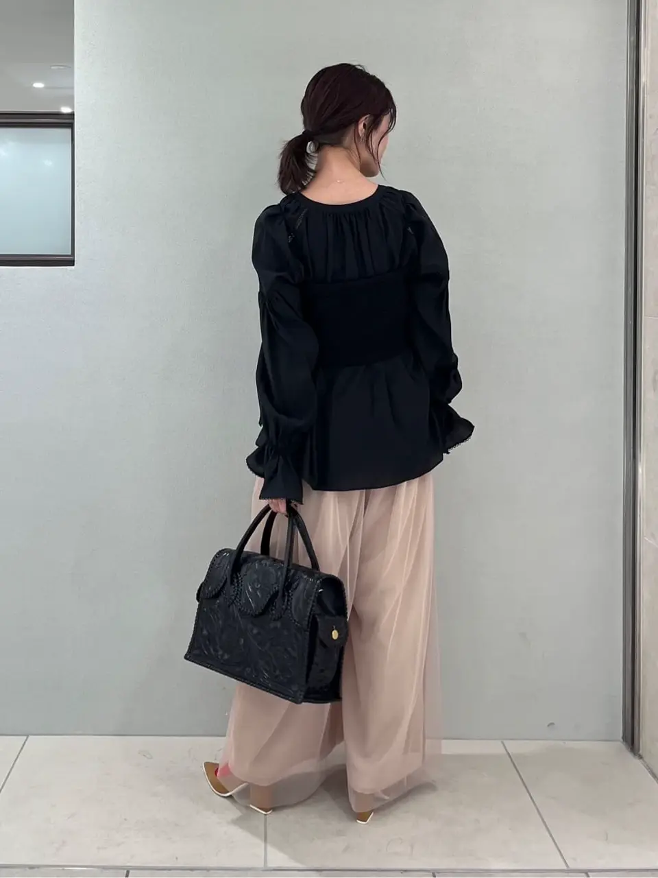 GRACE CONTINENTAL A.Kameyama コーディネート画像