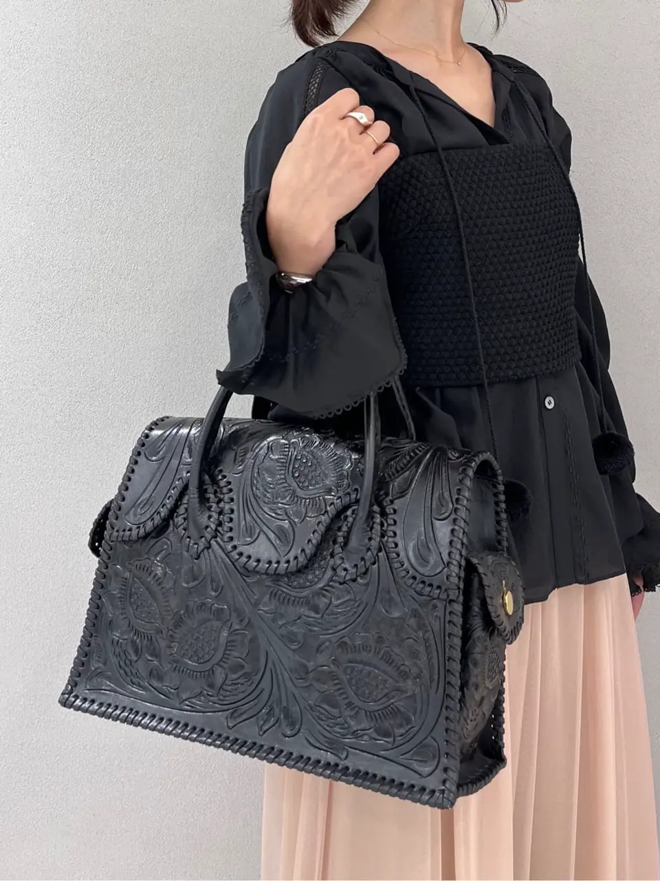 GRACE CONTINENTAL A.Kameyama コーディネート画像