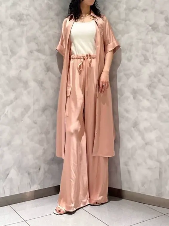 GRACE CONTINENTAL OZAWA コーディネート画像