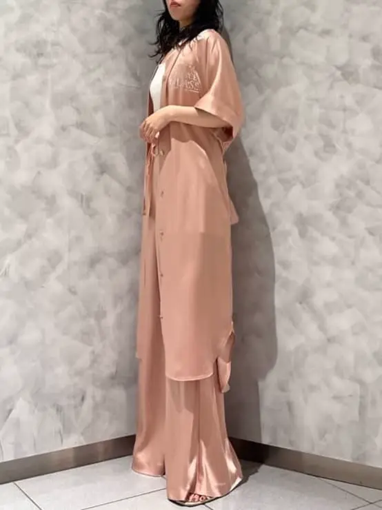 GRACE CONTINENTAL OZAWA コーディネート画像