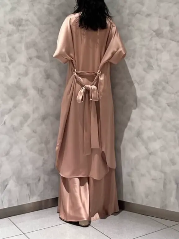 GRACE CONTINENTAL OZAWA コーディネート画像