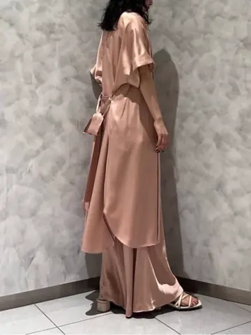 GRACE CONTINENTAL OZAWA コーディネート画像