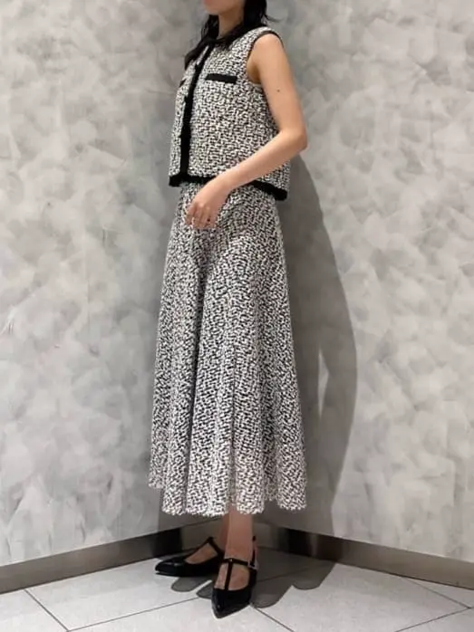 GRACE CONTINENTAL OZAWA コーディネート画像