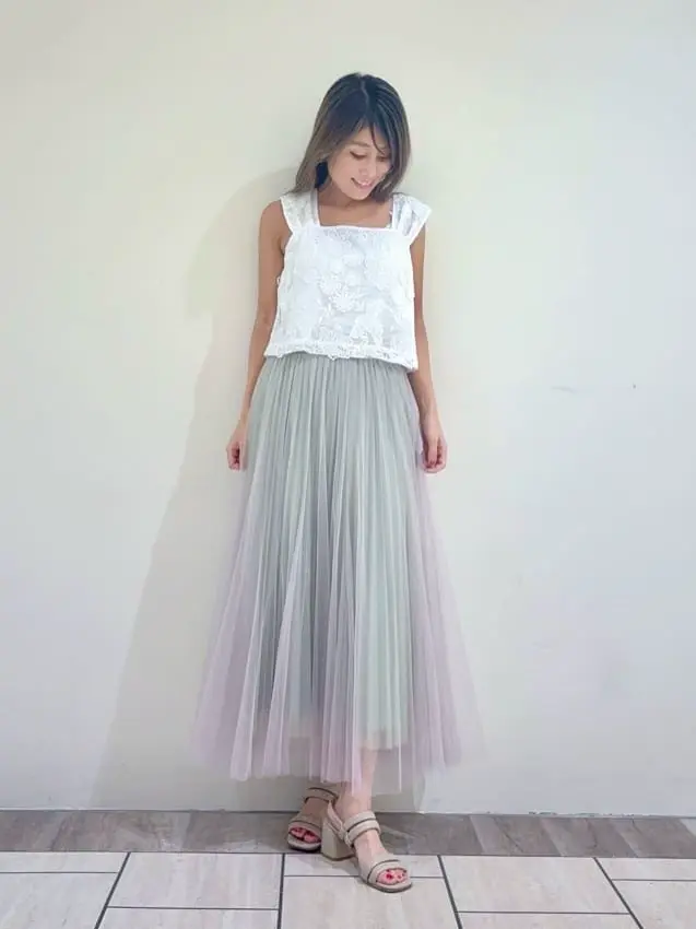 GRACE CONTINENTAL yukimi yonee コーディネート画像