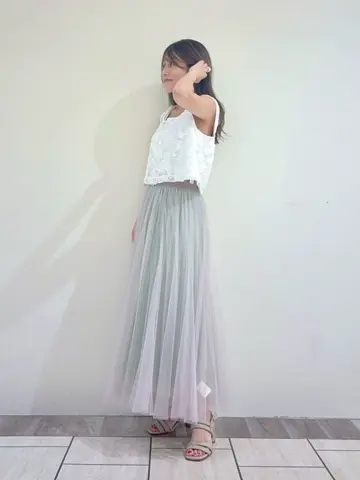 GRACE CONTINENTAL yukimi yonee コーディネート画像