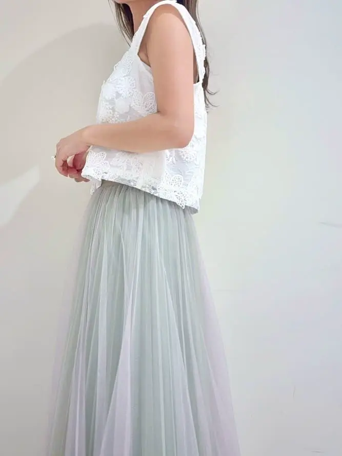 GRACE CONTINENTAL yukimi yonee コーディネート画像