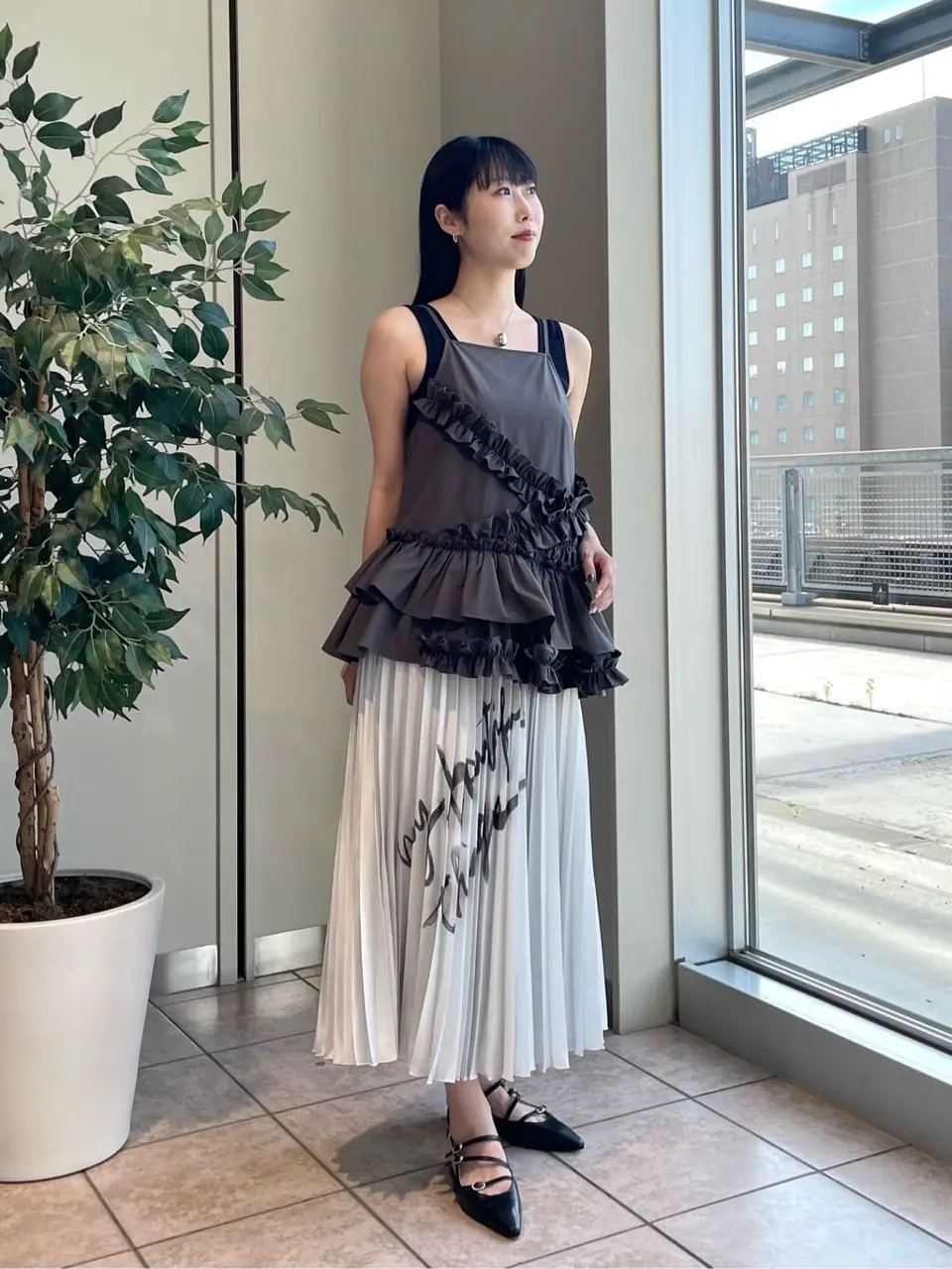 GRACE CONTINENTAL 端場　わかな コーディネート画像