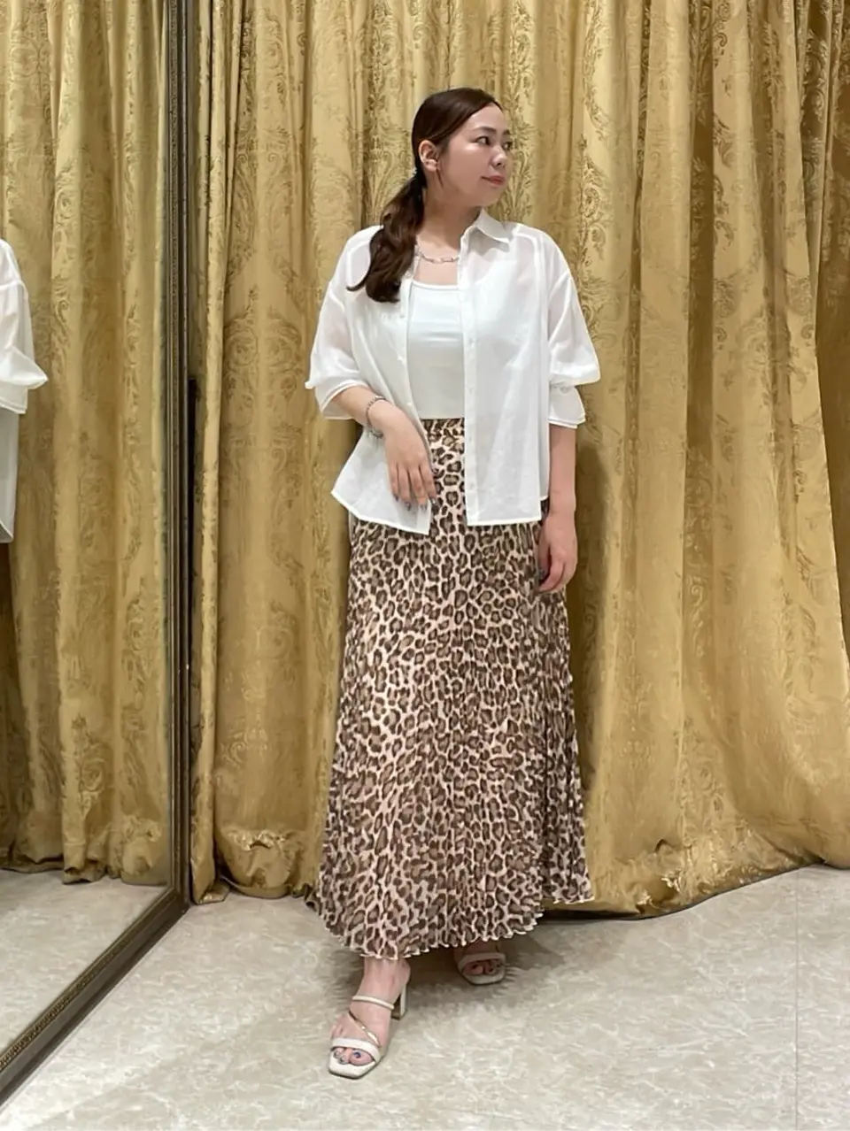 GRACE CONTINENTAL 泉　敦子 コーディネート画像