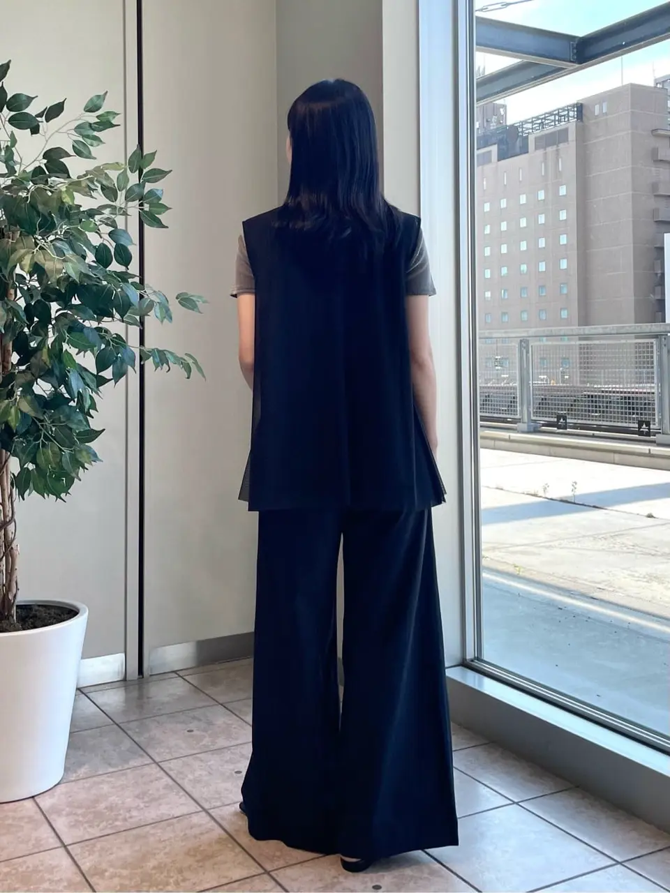 GRACE CONTINENTAL 端場　わかな コーディネート画像