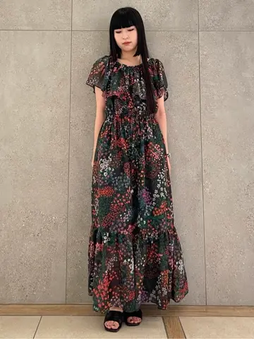 GRACE CONTINENTAL 清水　杏梨 コーディネート画像