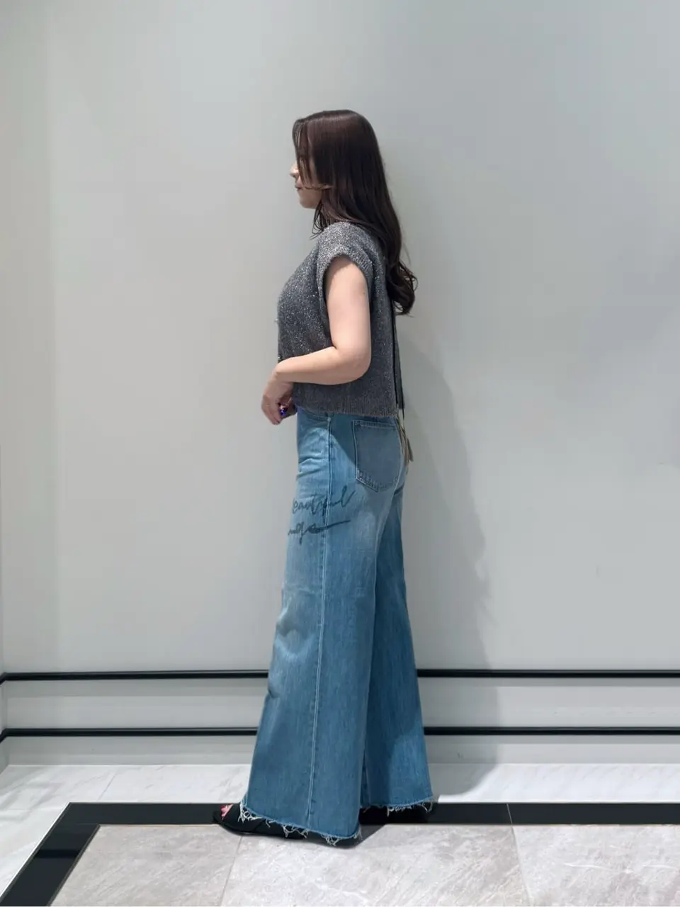 GRACE CONTINENTAL MOMOKO コーディネート画像