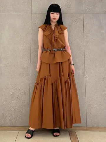 GRACE CONTINENTAL 清水　杏梨 コーディネート画像