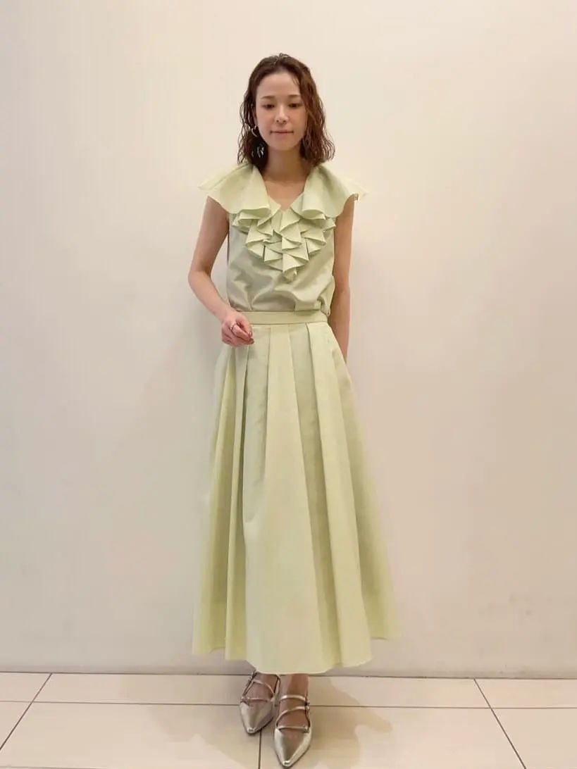 GRACE CONTINENTAL 亀田 未希 コーディネート画像